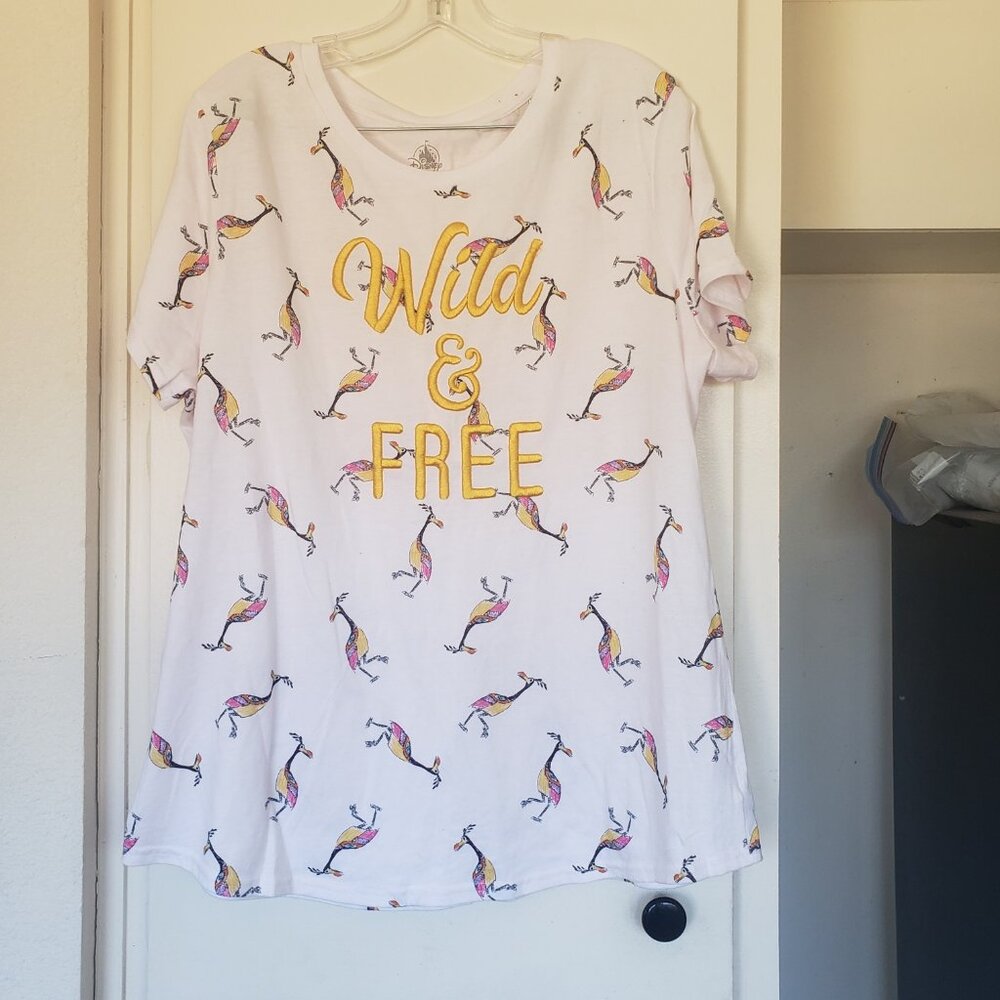 Disney Wild & Free Shirt with Crazy Birds Size XXL